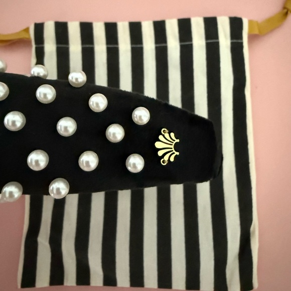 Lele Sadoughi ♡ Jet Pearl Velvet Knotted Headband
